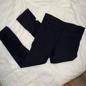Black Lululemon 3/4 length leggings. Size 0